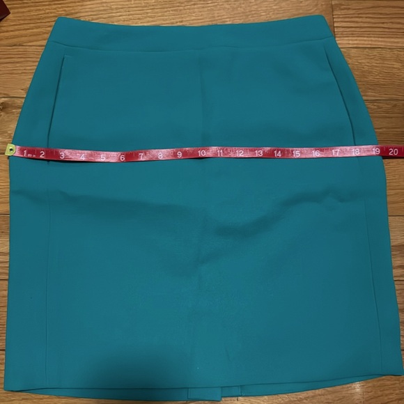 NWOT J. Crew pencil skirt, size 6 petite - Picture 8 of 8